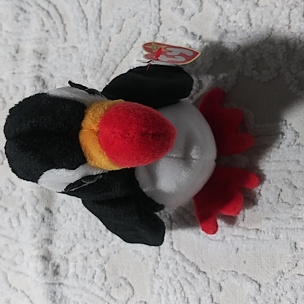 "Puffer" 1997 ty original Beanie Baby with PVC pellets